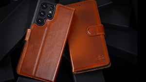Köp plånboksfodral & mobilskal I äkta läder för Samsung Galaxy S22, S22 Plus & S22 Ultra. Stort utbud i olika färger & utföranden| Bouletta