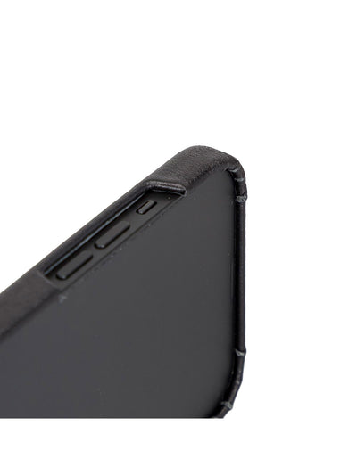 Mobilskal i äkta läder för Apple iPhone 13 från Bouletta - Svart #color_svart